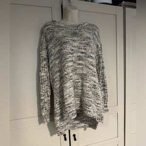 Cozy Knit Women's Sweater - Black and White
